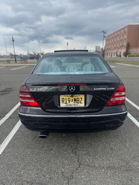 2005 Mercedes-Benz C-Class C230 Kompressor Sport