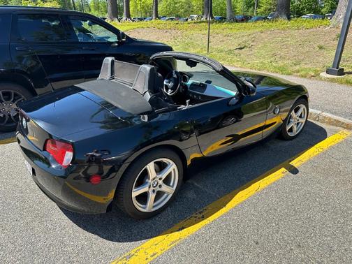 Black 2008 BMW Z4 3.0i Roadster