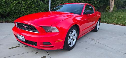 Red 2014 Ford Mustang V6