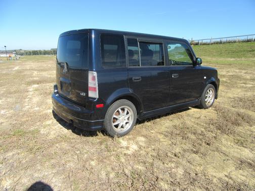 2005 Scion xB Base
