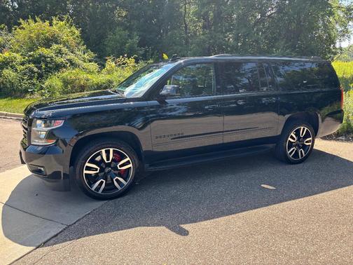 Black 2018 Chevrolet Suburban Premier