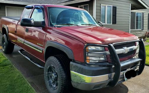 Red 2004 Chevrolet Silverado 2500 LS H/D Extended Cab