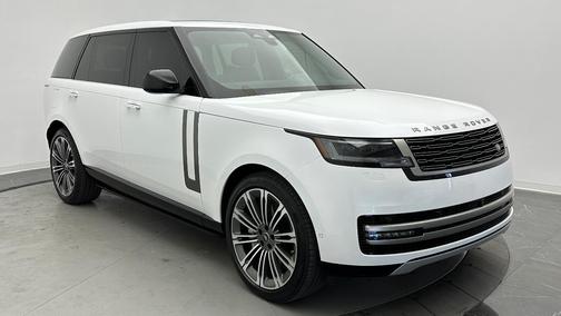 White 2025 Land Rover Range Rover P530 SE LWB 7 Seat
