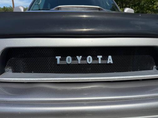 2002 Toyota 4Runner SR5