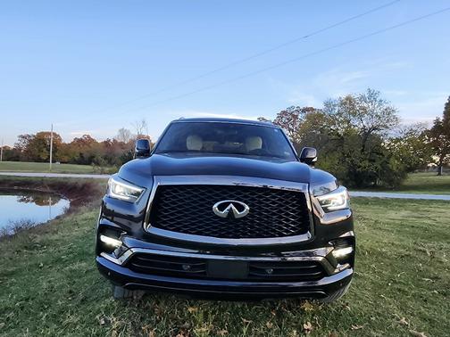 2024 INFINITI QX80 SENSORY AWD