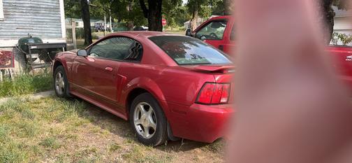 2001 Ford Mustang Premium