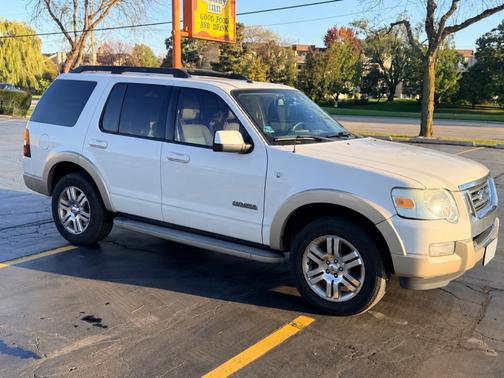 White 2008 Ford Explorer Eddie Bauer