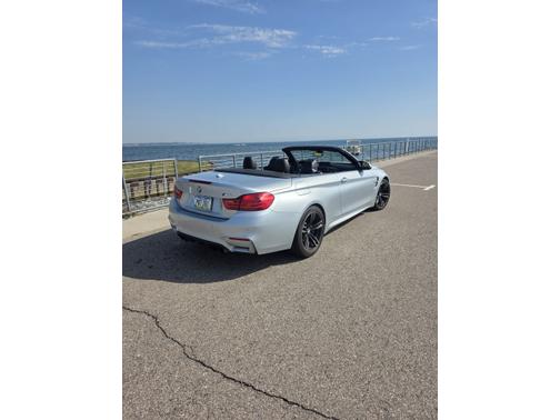 2016 BMW M4 Base