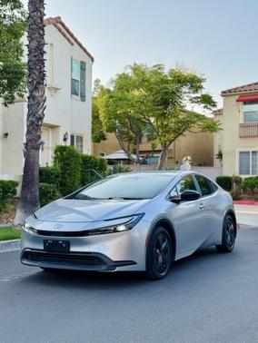 2023 Toyota Prius LE