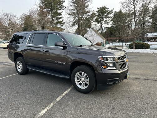 2017 Chevrolet Suburban LS