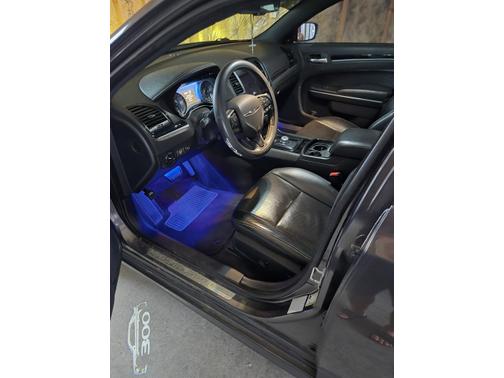 2018 Chrysler 300 S