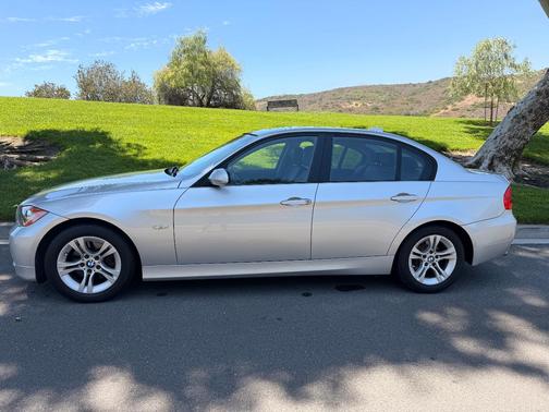 Silver 2008 BMW 328 i