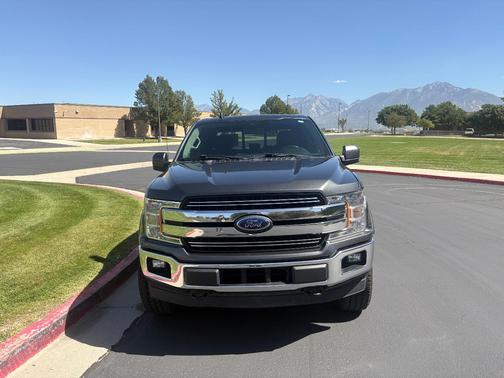 Gray 2019 Ford F-150 Lariat
