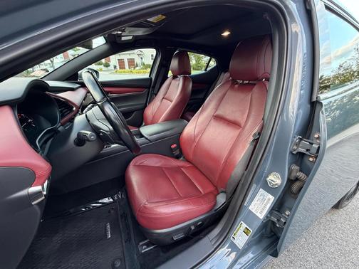 Gray 2019 Mazda Mazda3 AWD w/Premium Package