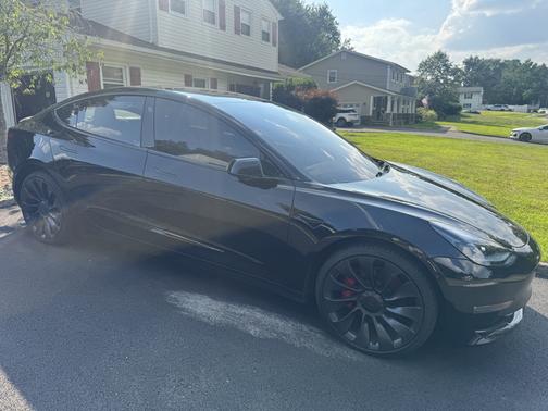 2023 Tesla Model 3 Performance
