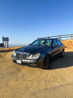Gray 2008 Mercedes-Benz E-Class E 350