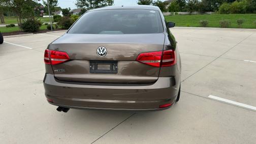 2015 Volkswagen Jetta 2.0L S