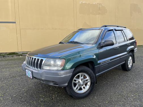 Photo 4 of 11 of 2003 Jeep Grand Cherokee Laredo