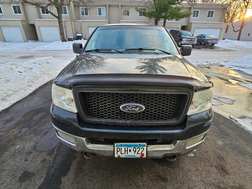 2004 Ford F-150 XLT SuperCrew