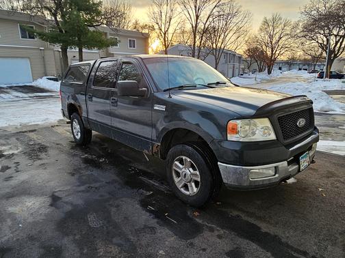 2004 Ford F-150 XLT SuperCrew