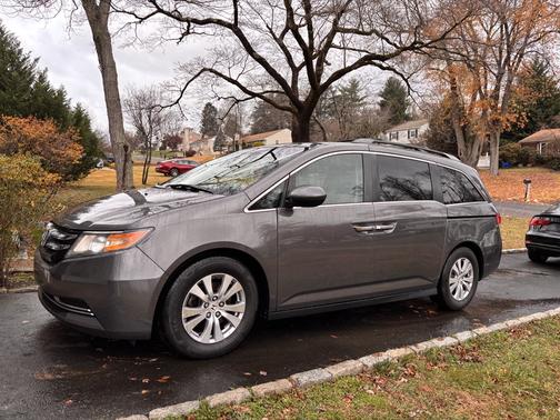 2016 Honda Odyssey SE