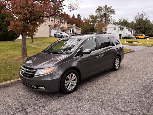 2016 Honda Odyssey SE