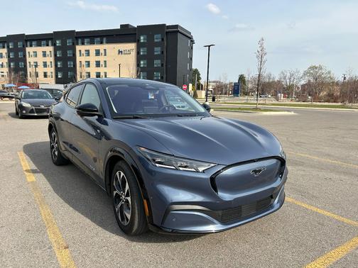 2021 Ford Mustang Mach-E Premium