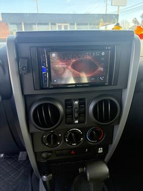 2010 Jeep Wrangler Unlimited Sport