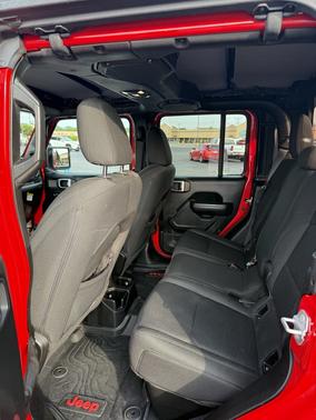 2020 Jeep Gladiator Sport S