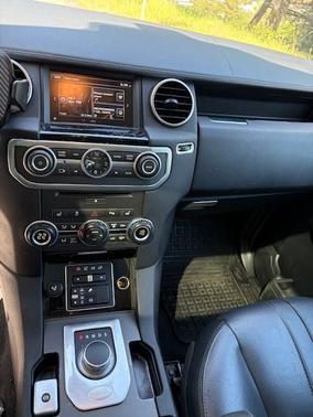Black 2016 Land Rover LR4 HSE Silver Edition