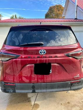 Red 2024 Toyota Sienna LE
