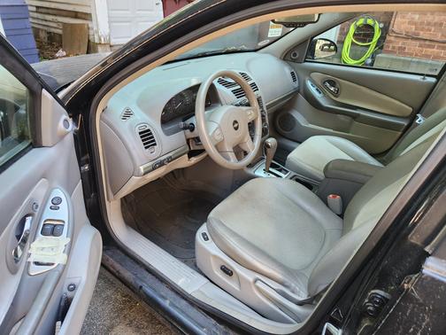 2004 Chevrolet Malibu LT