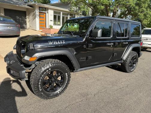 Black 2022 Jeep Wrangler Unlimited Willys