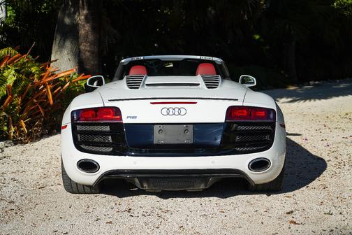 2011 Audi R8 Spyder