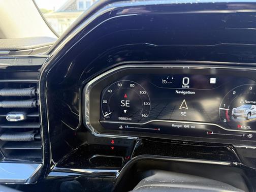 Black 2022 GMC Sierra 1500 Elevation