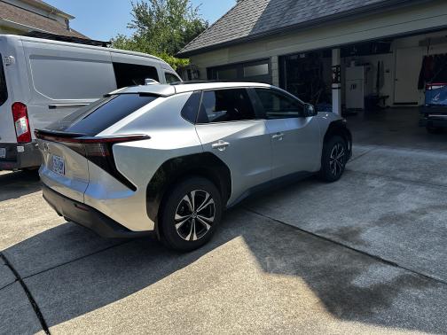 2024 Toyota bZ4X XLE