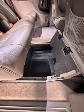 Red 2015 Chrysler Town & Country Touring