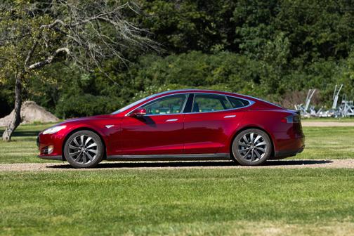 2012 Tesla Model S Signature