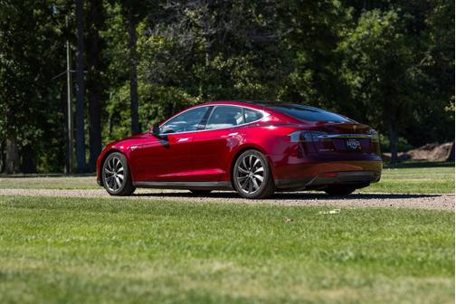 2012 Tesla Model S Signature