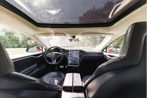 2012 Tesla Model S Signature