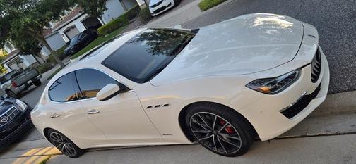 White 2020 Maserati Ghibli GranLusso