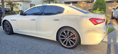 White 2020 Maserati Ghibli GranLusso