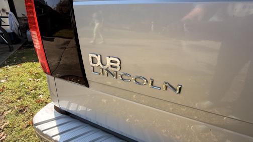 2006 Lincoln Mark LT Base