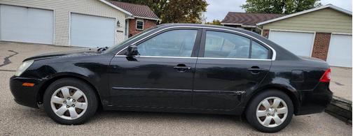Black 2008 Kia Optima LX