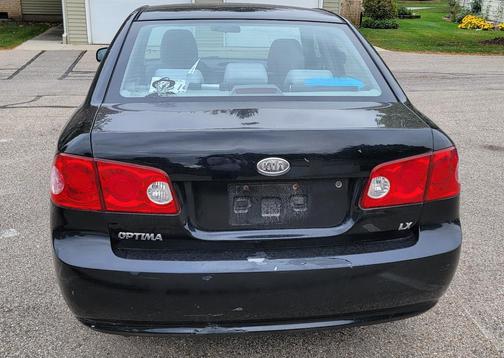 Black 2008 Kia Optima LX
