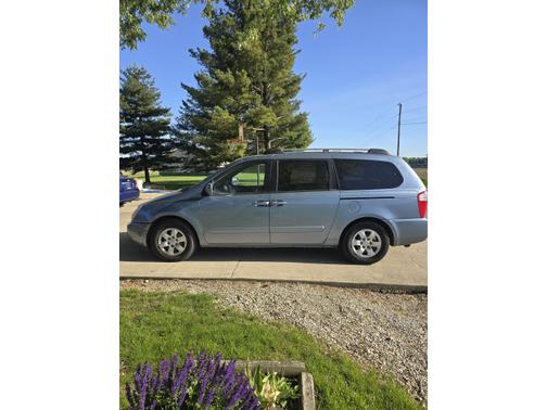 Blue 2006 Kia Sedona EX