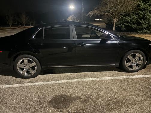 2011 Chevrolet Malibu 2LT