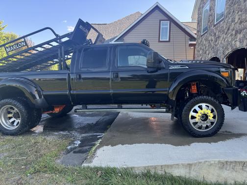 2016 Ford F-450 Lariat