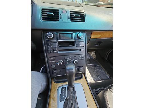 Silver 2007 Volvo XC90 3.2