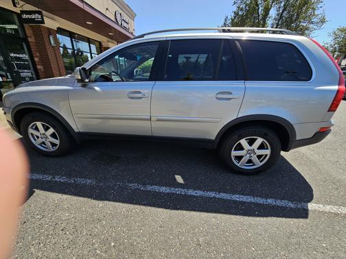 Silver 2007 Volvo XC90 3.2